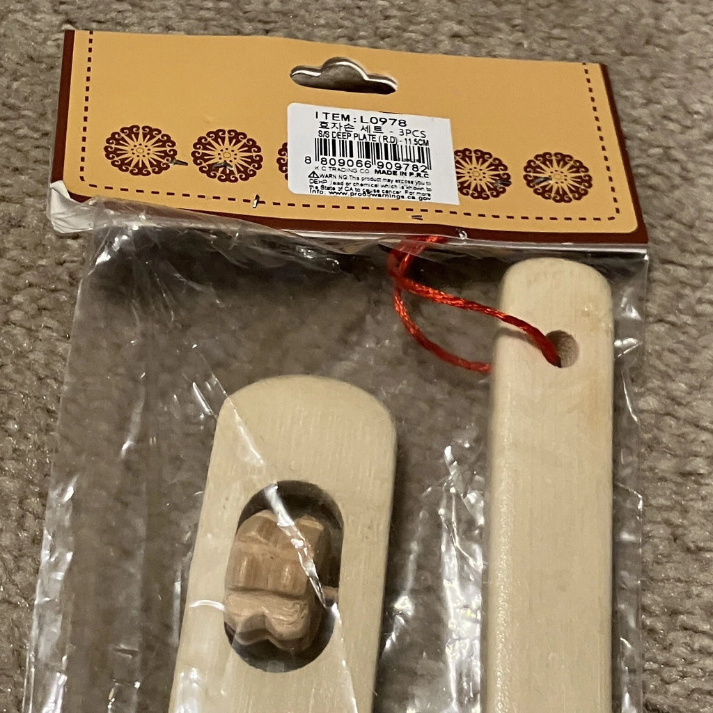 3 pc Bamboo Set: 13" Massage Hammer; 18" Back Scratcher w/ Rollers; 19" Shoehorn