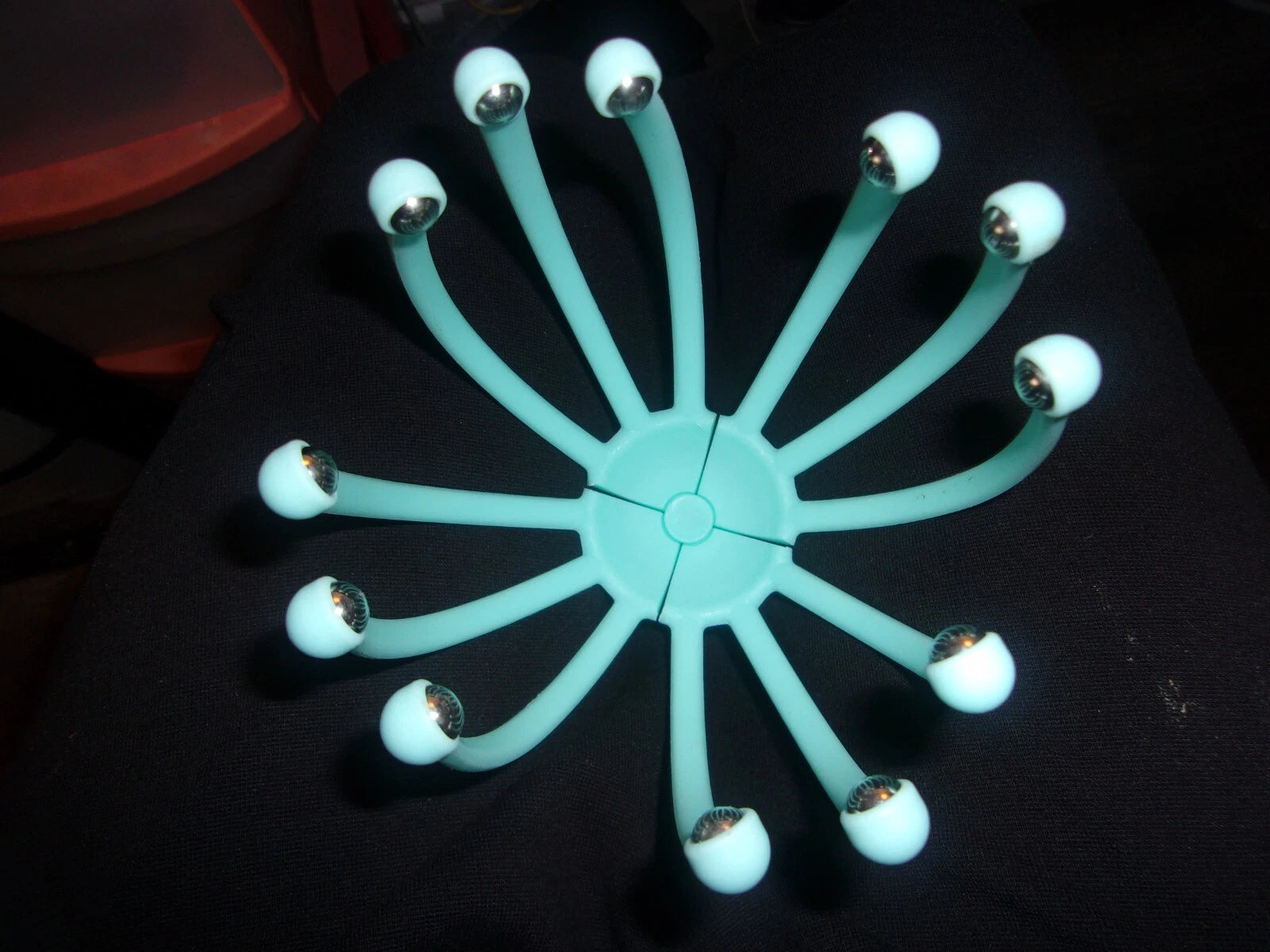 Head Massager Scratcher Neck Massage Scalp Relax Calm Stress Relief Torques Blue