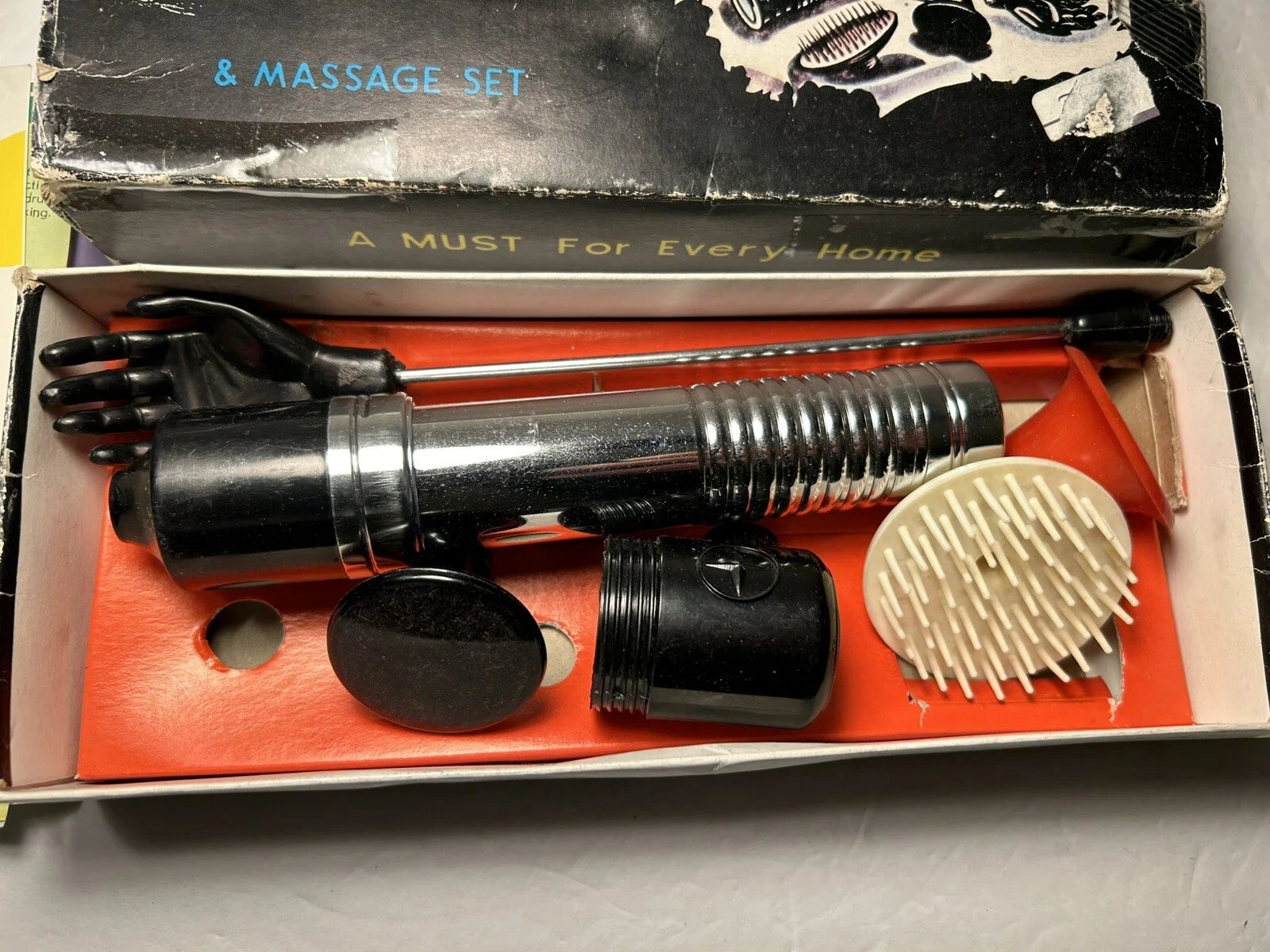 Vintage Scratch O Matic 656 Battery Powered Back Scratcher Vibrator