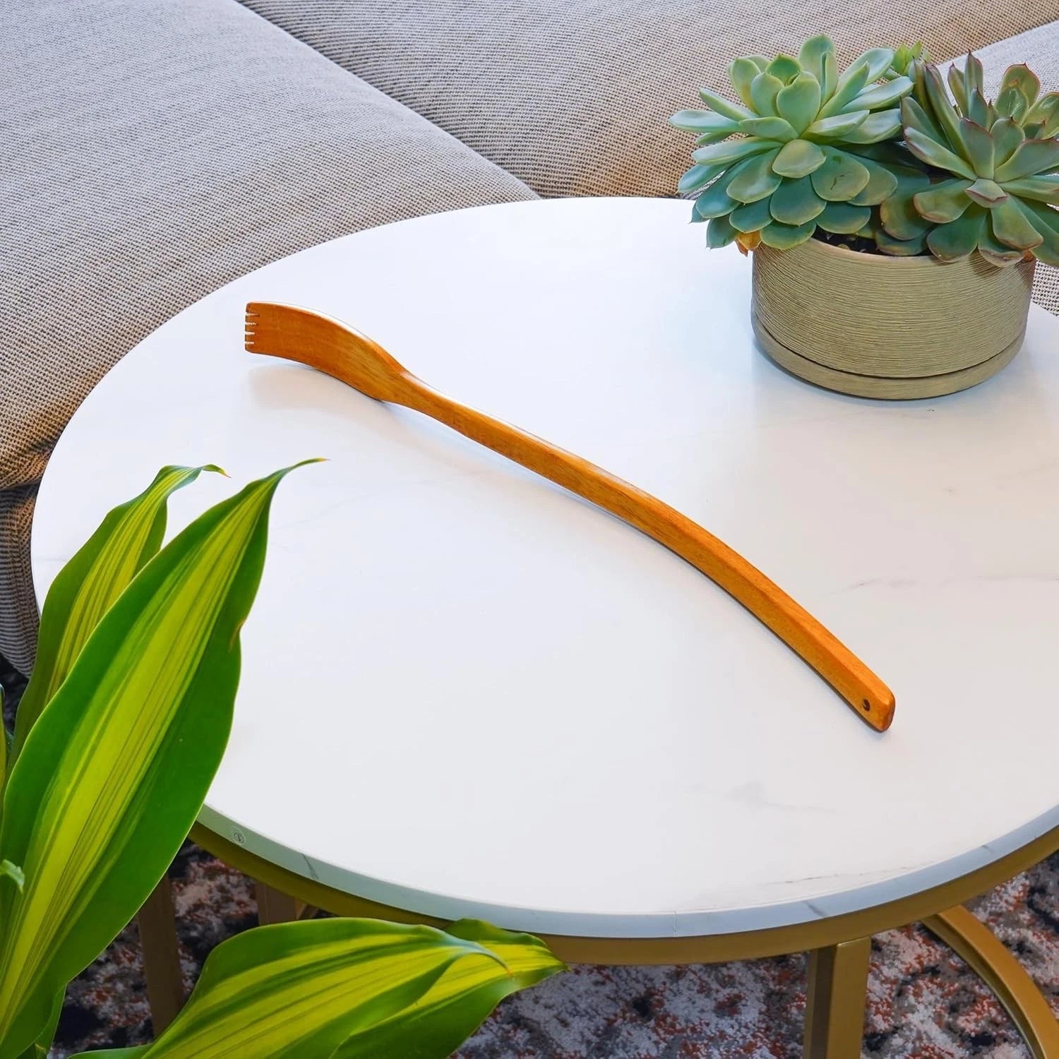 Oversized Wooden Back Scratcher: 18'' Extended Curved Handle for Yellow