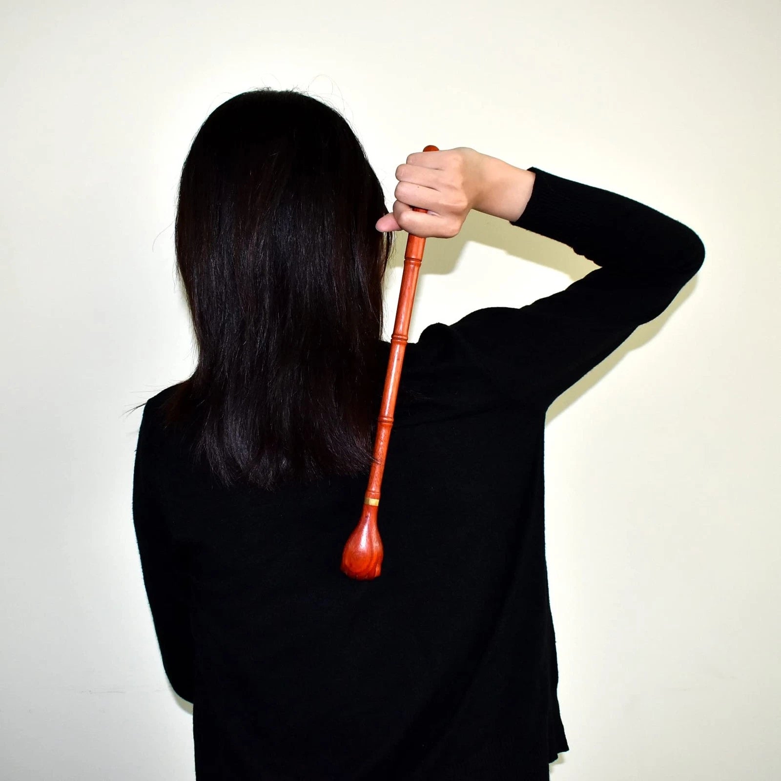 Redwood Back Scratcher, Simulate Hand Shape to Solve Back Itching (16 inches)