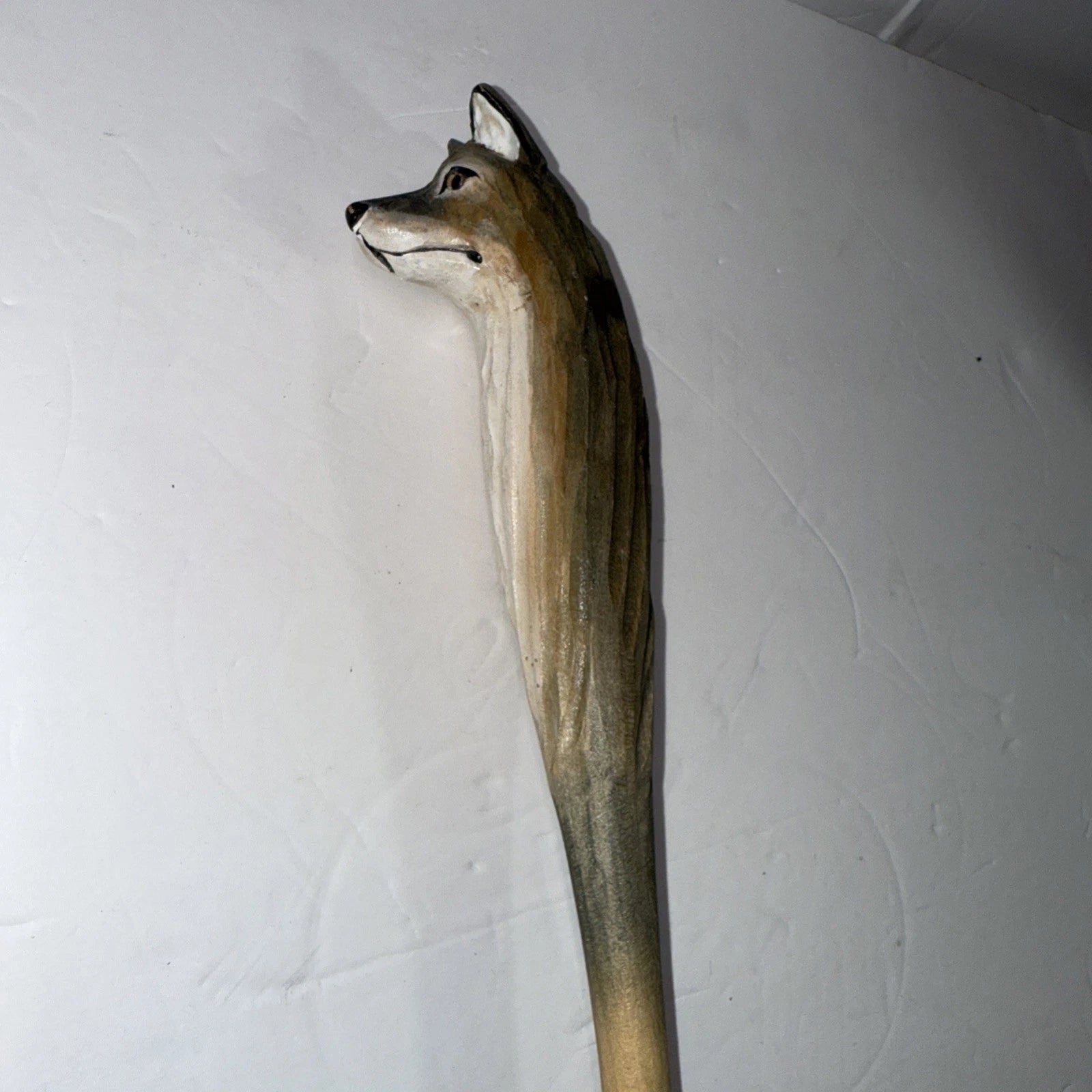 Back Scratcher for Men/Women  Handcrafted Wooden Animal Lover, Wolf Head