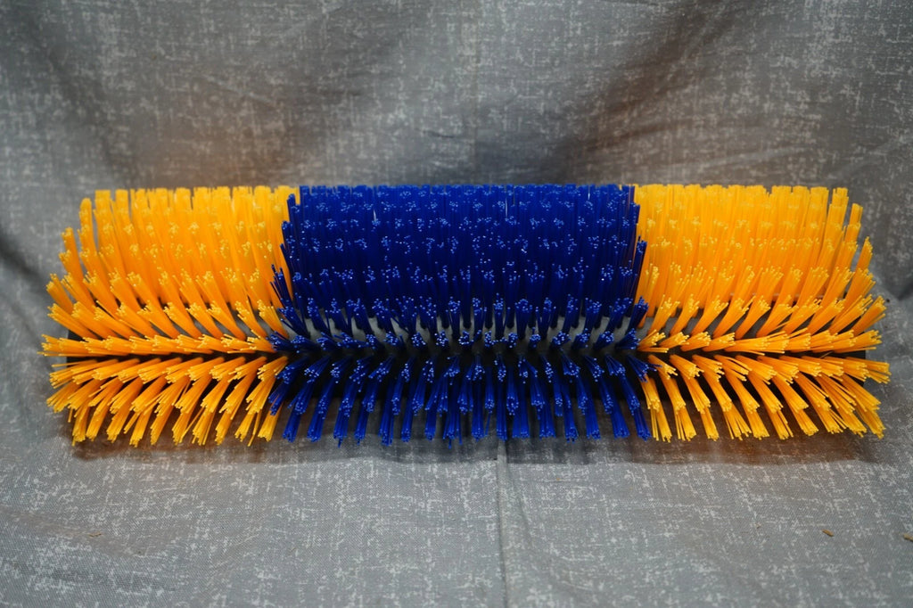 Livestock Scratch Brush - Horse Scratcher Full Massage Kit