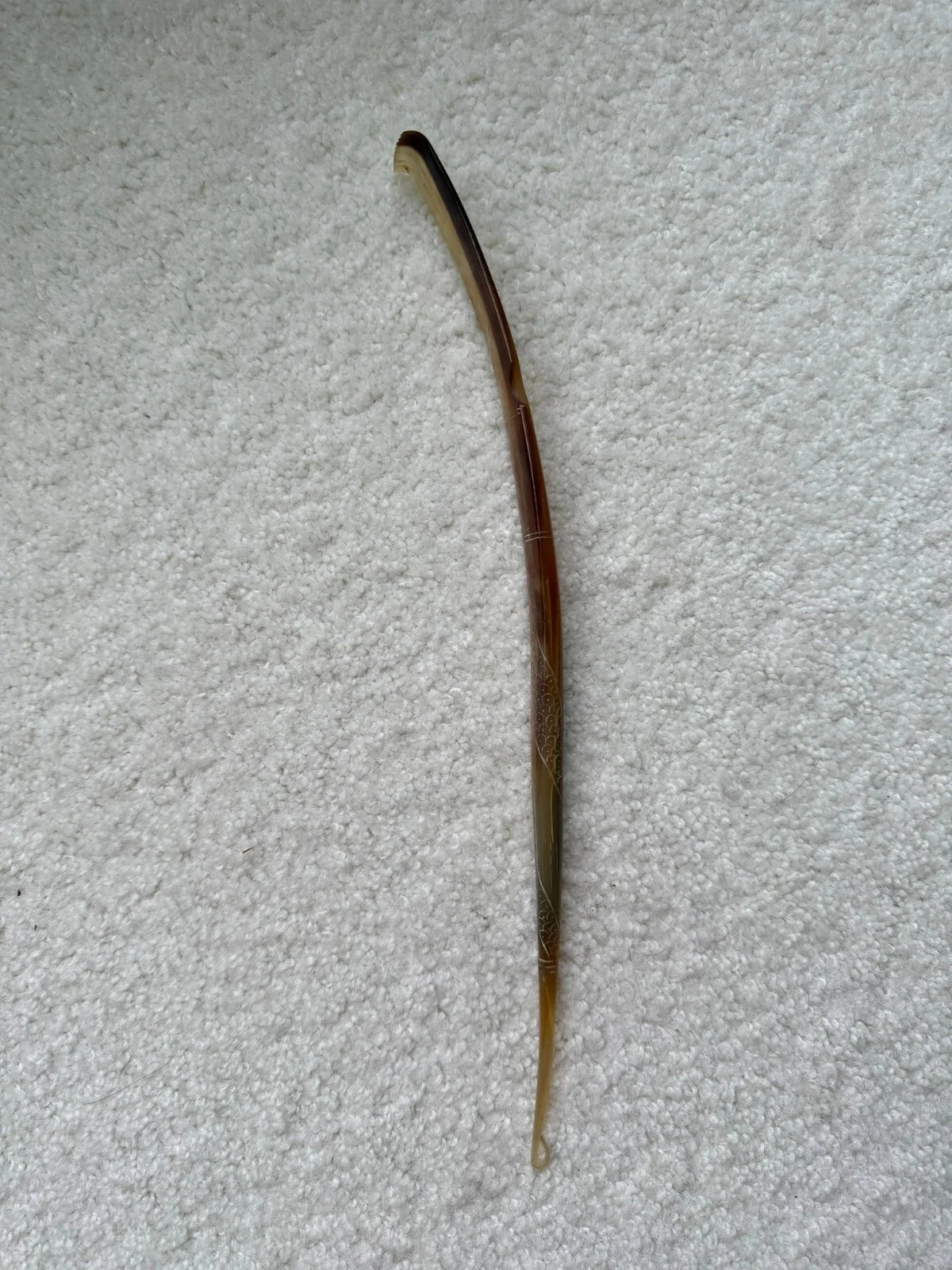 Vintage Light Natural Brown Horn Back scratcher Hand Etched Dragon 15.5"L x1.5"W