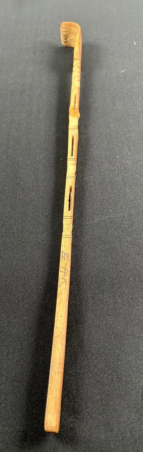 Vintage Carved Wooden Back Scratcher 15" L Repaired
