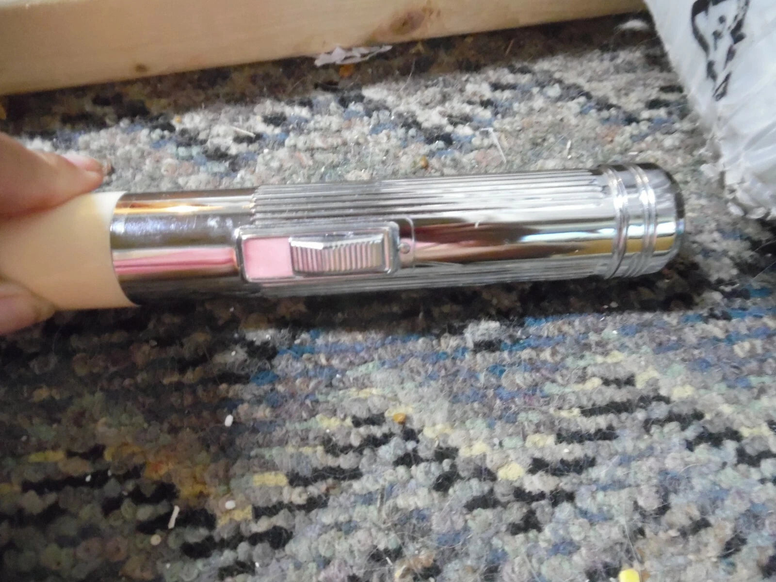 Vintage plastic battery operated back scratcher