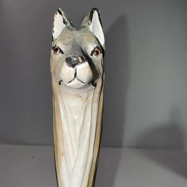 Back Scratcher for Men/Women  Handcrafted Wooden Animal Lover, Wolf Head