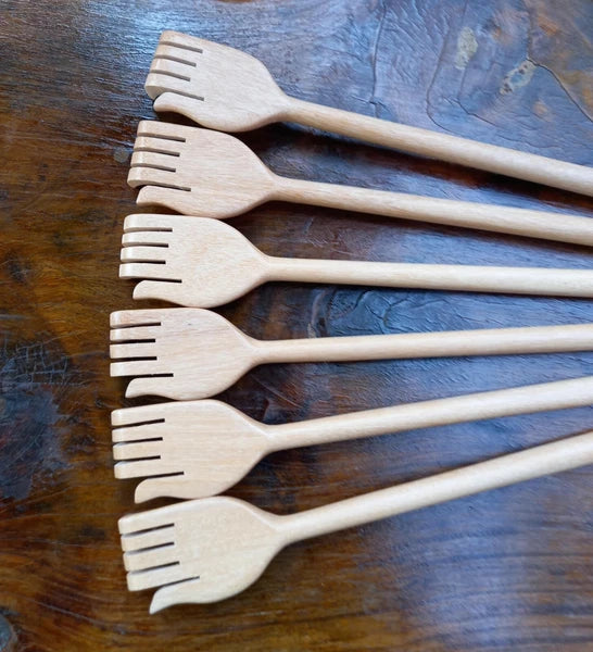 Woodden Itch Therapeutic Relaxer Back Scratcher